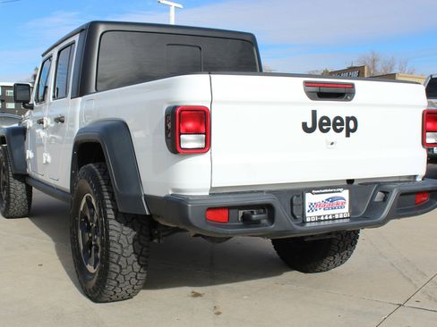 Used 2023 Jeep Gladiator Sport image 34