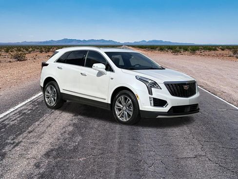New 2026 Cadillac XT5 Premium Luxury image 3