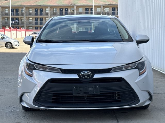 Used 2024 Toyota Corolla LE FWD image 9