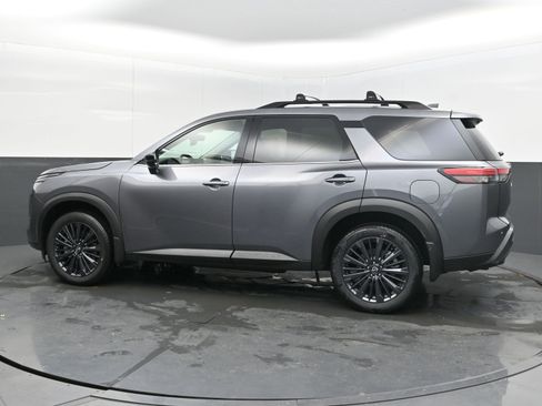 New 2026 Nissan Pathfinder SL w/ SL Premium Package FWD image 5
