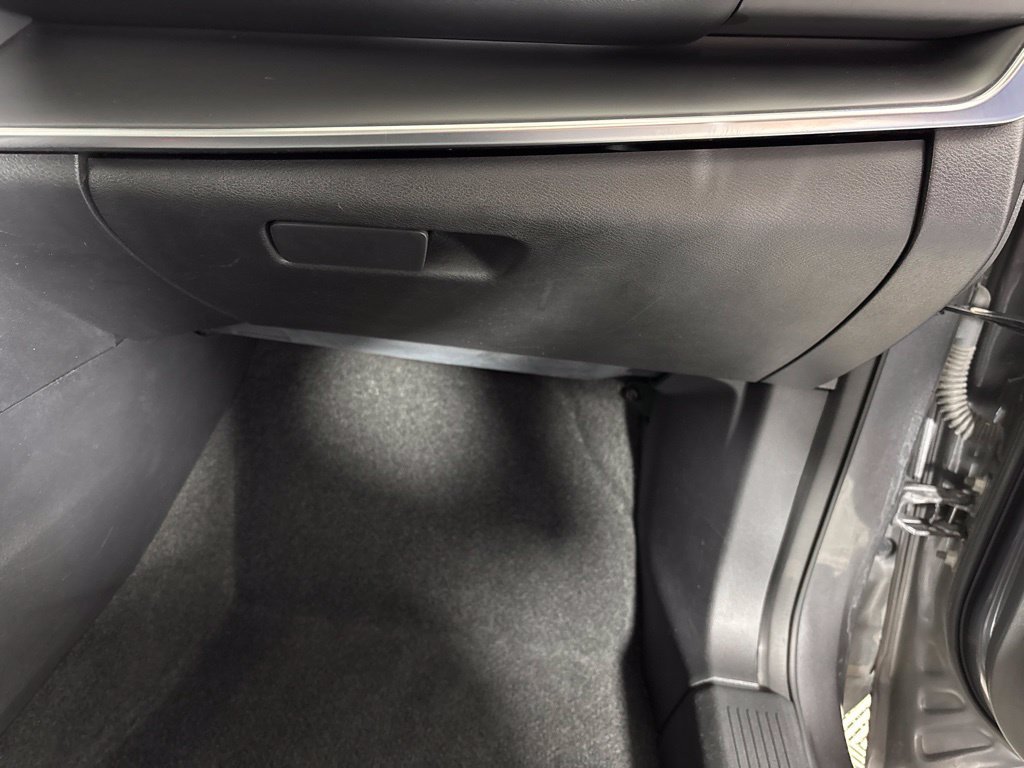 Used 2024 Nissan Rogue S AWD/4WD image 22