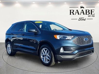Used 2024 Ford Edge SEL w/ Convenience Package