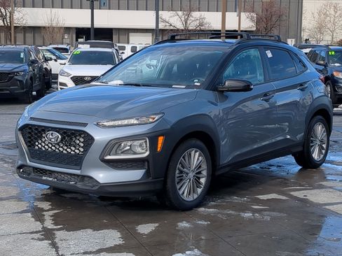 Used 2018 Hyundai Kona SEL image 9