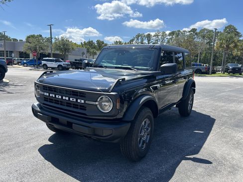 New 2025 Ford Bronco Big Bend image 3