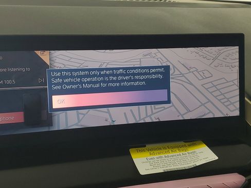 Certified 2025 BMW X3 xDrive30i w/ Premium Package image 18