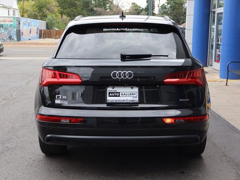Used 2019 Audi Q5 2.0T Premium Plus w/ Premium Plus Package AWD/4WD image 4