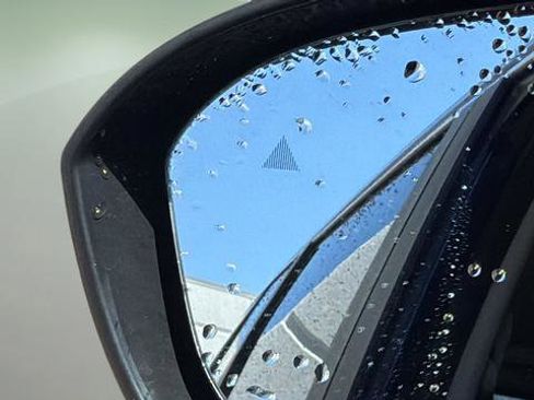 Used 2023 Nissan Rogue SV w/ SV Premium B Package image 20