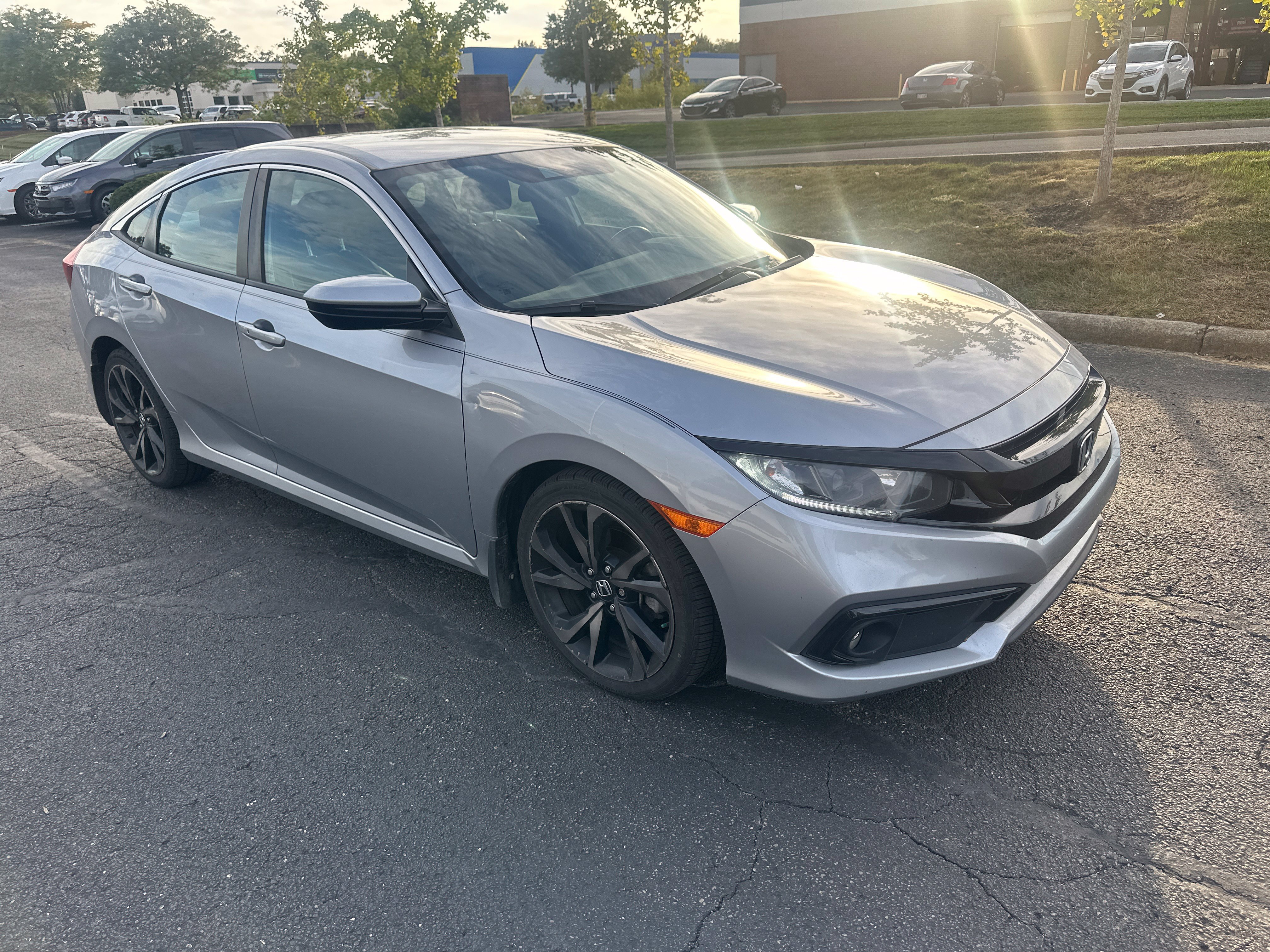 Used 2019 Honda Civic Sport image 14
