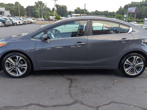 Used 2016 Kia Forte EX w/ EX Premium Package FWD image 4