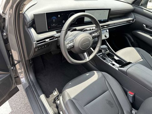 New 2026 Hyundai Tucson SEL FWD image 8