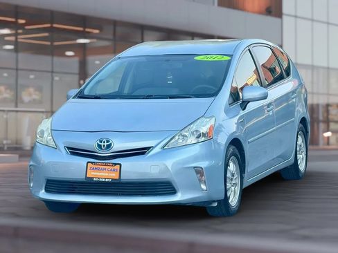 Used 2012 Toyota Prius V Two FWD image 2