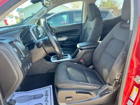 Used 2015 Chevrolet Colorado LT w/ LT Convenience Package AWD/4WD image 7