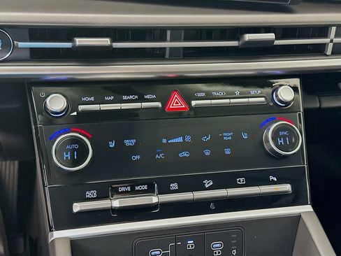 Certified 2026 Hyundai Santa Fe SEL AWD/4WD image 15