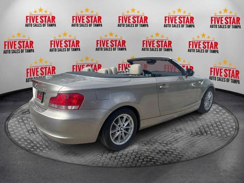 Used 2010 BMW 128i Convertible RWD image 7