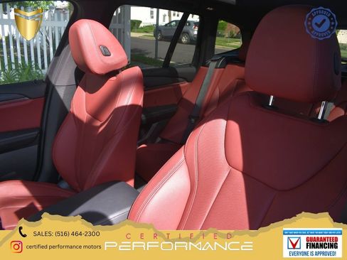 Used 2024 BMW X3 xDrive30i AWD/4WD image 1