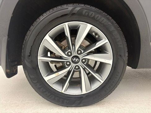 Used 2020 Hyundai Santa Fe SEL w/ Convenience Package FWD image 24