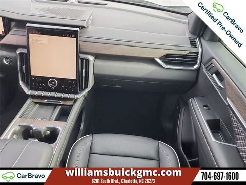 Certified 2025 GMC Acadia Denali w/ LPO, Floor Liner Package image 30