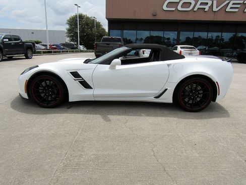 Used 2019 Chevrolet Corvette Grand Sport RWD image 26