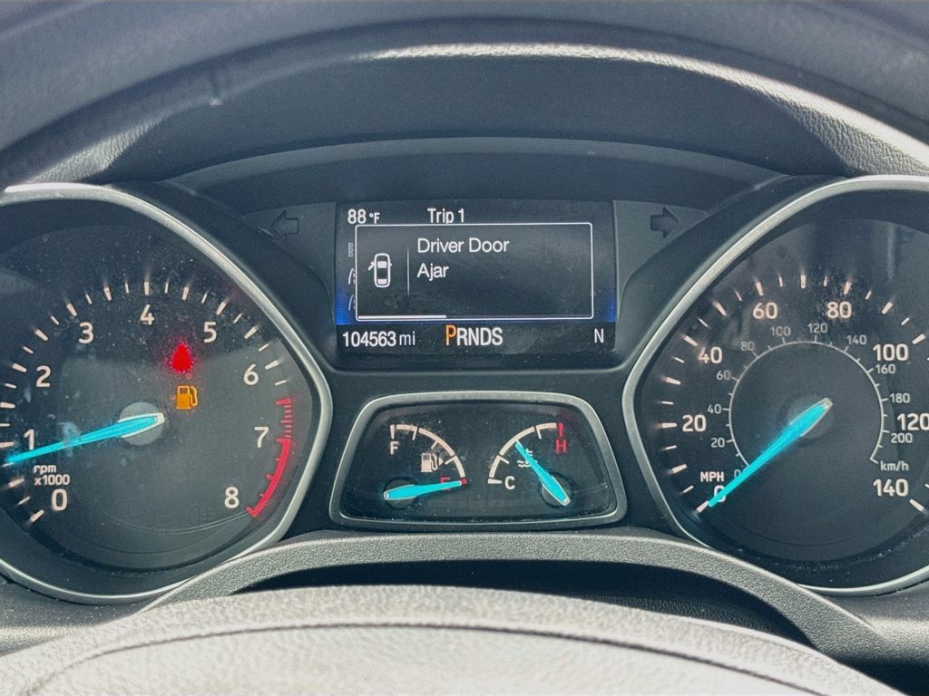 Used 2017 Ford Escape S FWD image 14