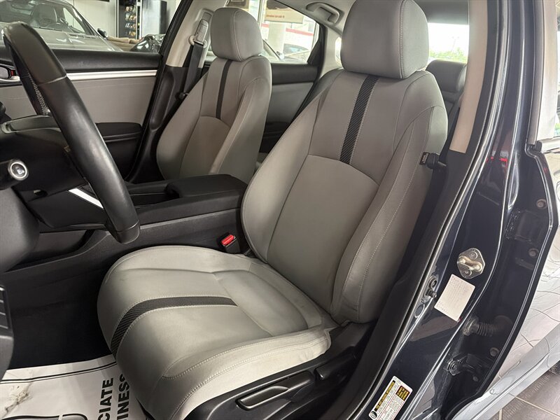 Used 2018 Honda Civic EX-T image 10