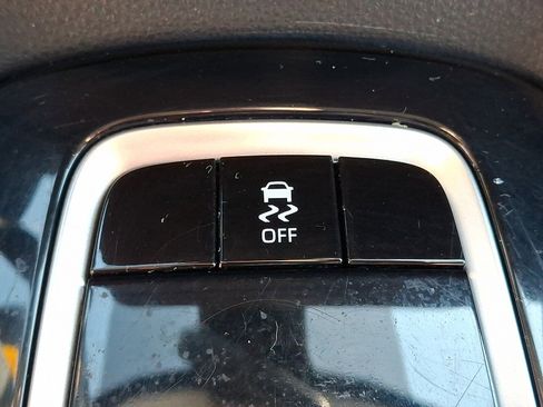 Used 2024 Toyota Corolla LE FWD image 22
