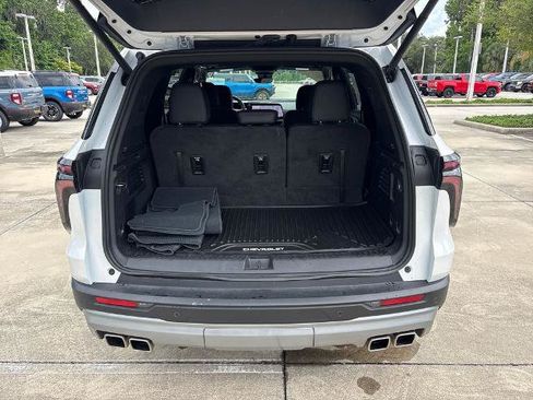 Used 2025 Chevrolet Traverse Z71 w/ Enhanced Driving Package AWD/4WD image 33