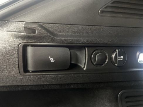 Used 2022 Alfa Romeo Stelvio Veloce image 64