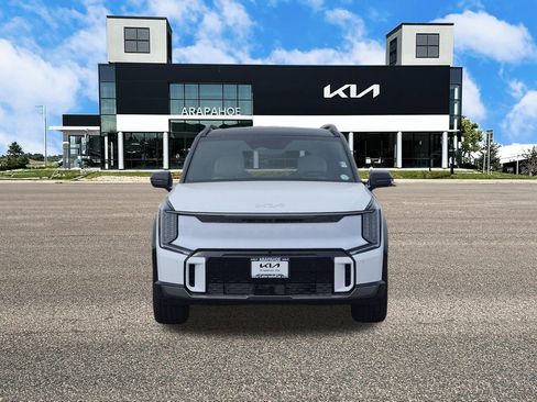 New 2026 Kia EV9 GT-Line AWD/4WD image 3