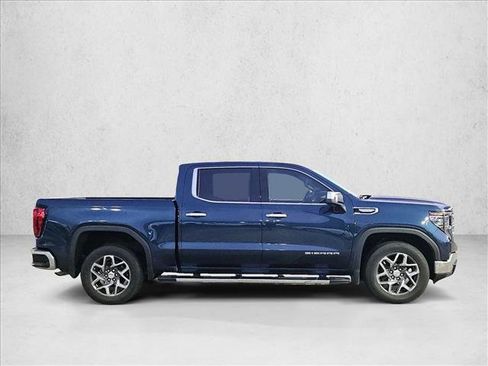 Used 2023 GMC Sierra 1500 SLT RWD image 4