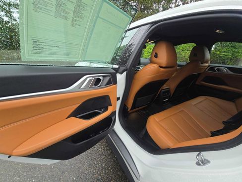 Used 2023 BMW i4 eDrive35 RWD image 15