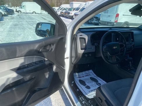 Used 2020 Chevrolet Colorado W/T w/ WT Convenience Package AWD/4WD image 10