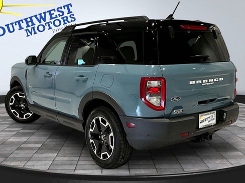 Used 2021 Ford Bronco Sport Outer Banks image 4