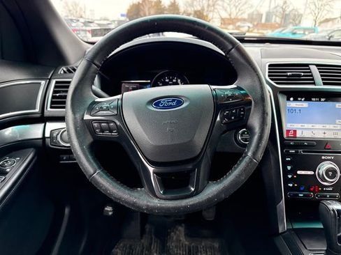 Used 2017 Ford Explorer Sport w/ Equipment Group 401A image 18