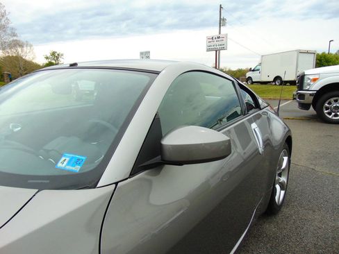 Used 2007 Nissan 350Z Enthusiast w/ Cargo Convenience Pkg RWD image 44