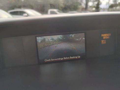 Used 2014 Subaru Forester 2.5i Premium w/ All-Weather Package image 10