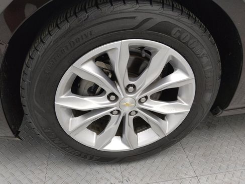 Used 2020 Chevrolet Malibu LT FWD image 31