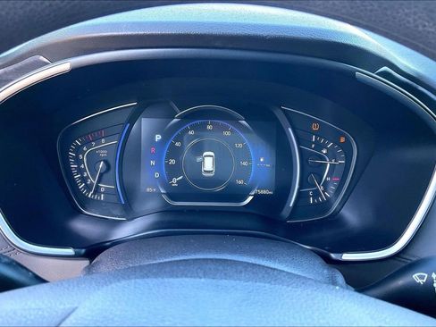 Used 2019 Hyundai Santa Fe SEL image 20