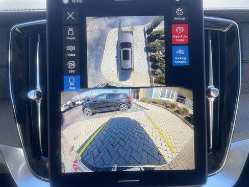 New 2026 Volvo XC90 T8 Ultra w/ Protection Package Premier image 20