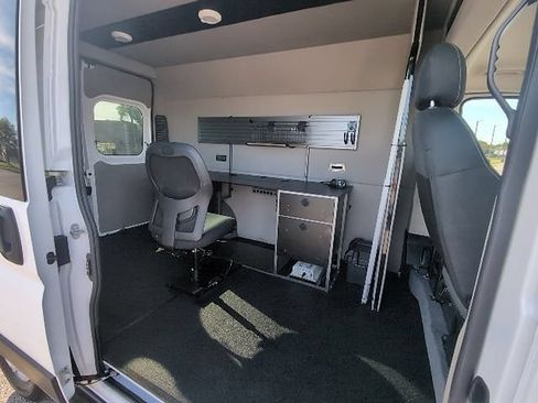 Used 2021 RAM ProMaster 1500 FWD image 5