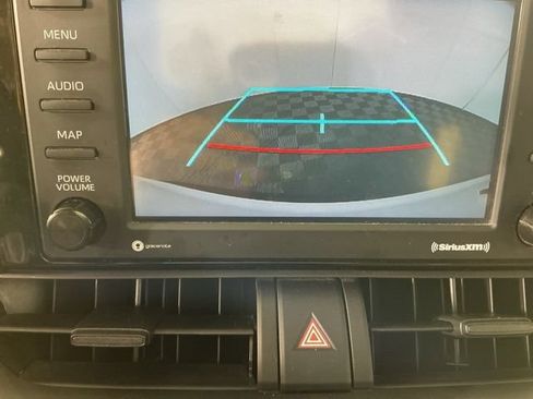 Used 2022 Toyota RAV4 LE AWD/4WD image 21
