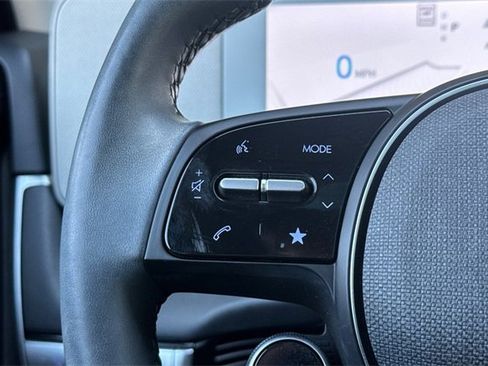 Used 2023 Hyundai Ioniq 5 Limited image 35