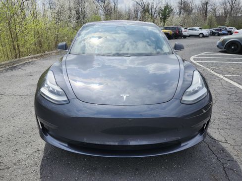 Used 2018 Tesla Model 3 Long Range image 11