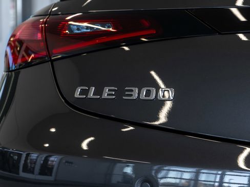 Certified 2026 Mercedes-Benz CLE 300 4MATIC Cabriolet image 24