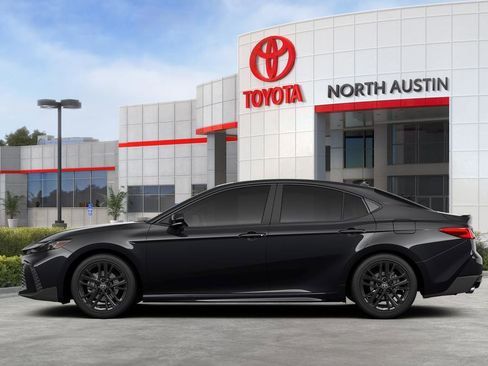 New 2026 Toyota Camry SE image 4