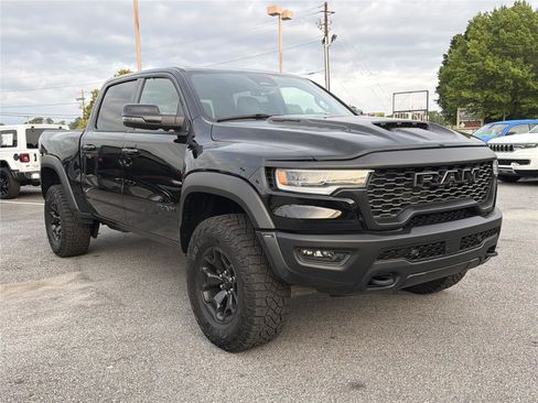 Used 2025 RAM 1500 RHO w/ RHO Level 1 Equipment Group AWD/4WD image 4