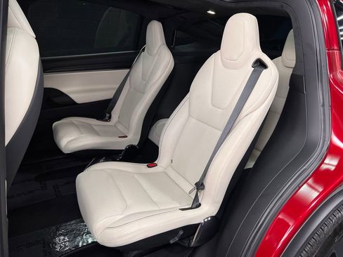 Used 2024 Tesla Model X Plaid AWD/4WD image 19