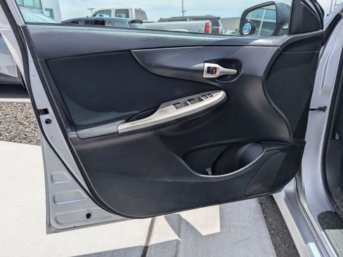 Used 2010 Toyota Corolla FWD image 10