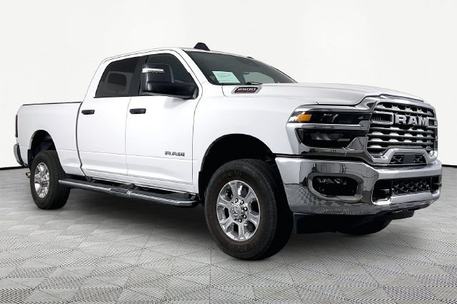 Used 2026 RAM 2500 Big Horn AWD/4WD image 3