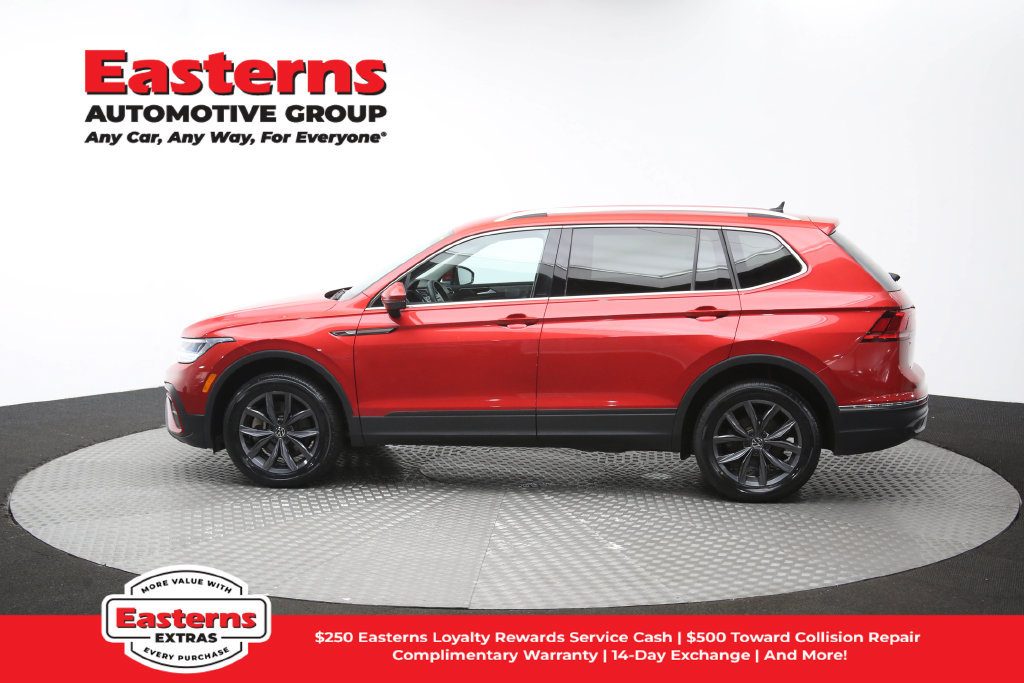Used 2023 Volkswagen Tiguan SE AWD/4WD image 59