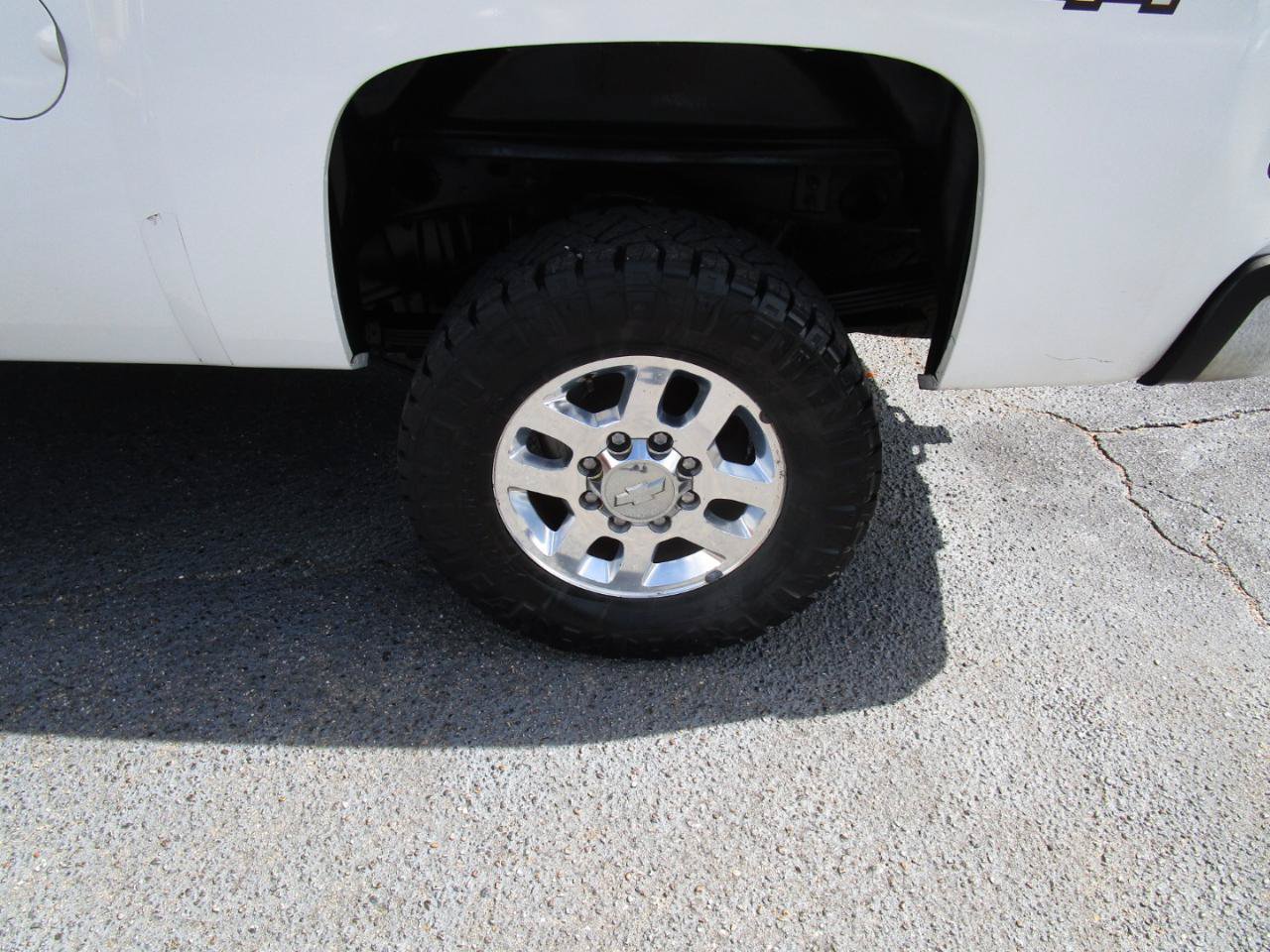 Used 2012 Chevrolet Silverado 2500 LTZ w/ LTZ Plus Package AWD/4WD image 20